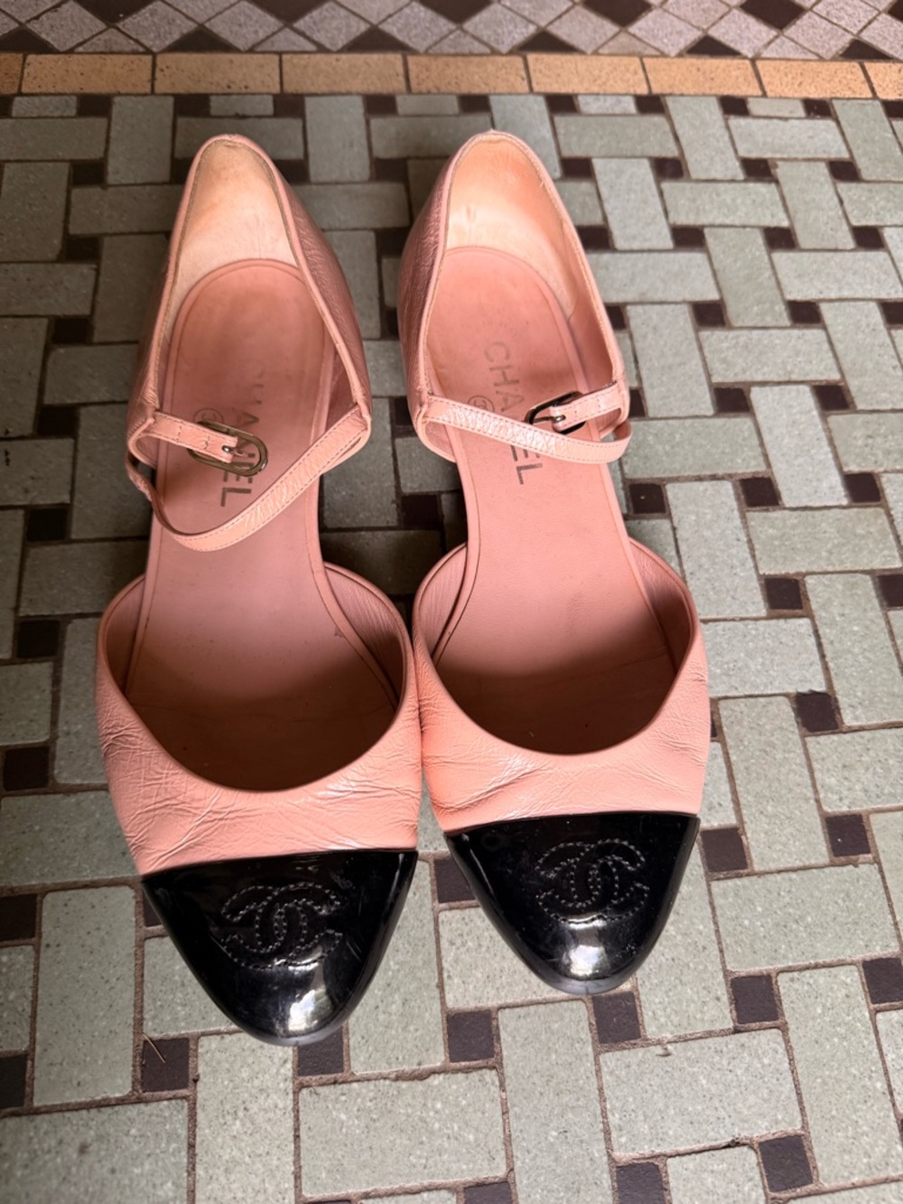 CHANEL Pink and Black Cap-Toe Mary Jane Flats with CC Logo